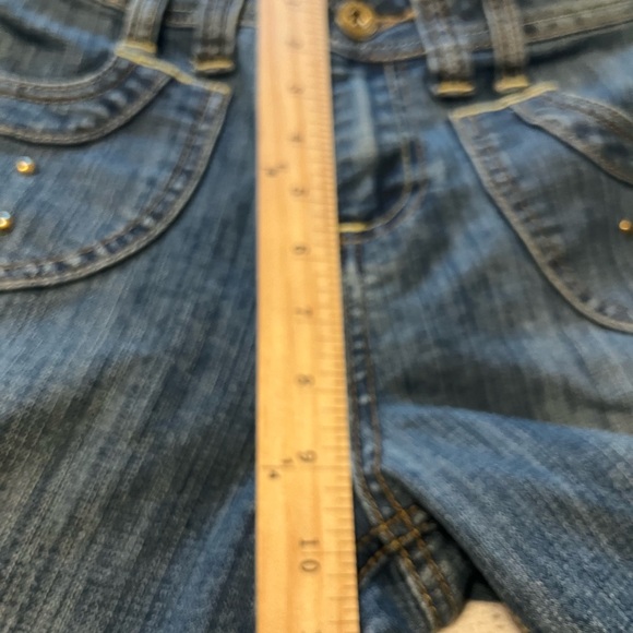 #3314. Blue Identity Women's Wide Leg Jeans w/Turquoise & Stud Details. Size 8P - Picture 4 of 9